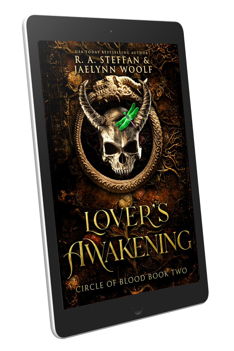 Lover's Awakening ebook cover, paranormal vampire romance e-book